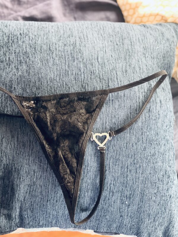 Black Lace Thong w/Heart